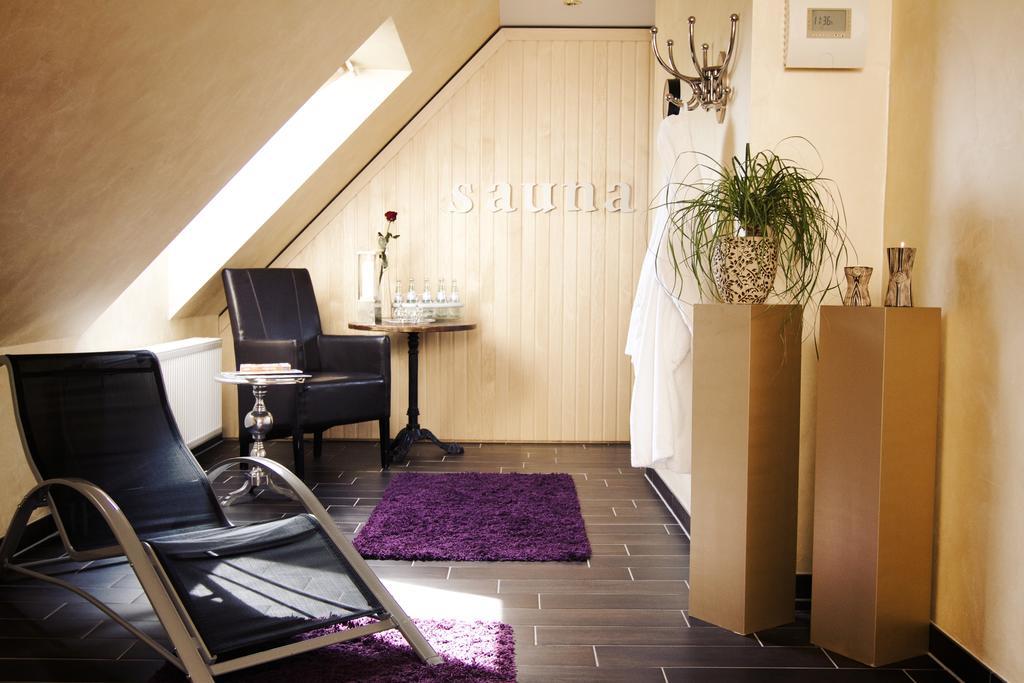 Tiek Superior Hotel 3*